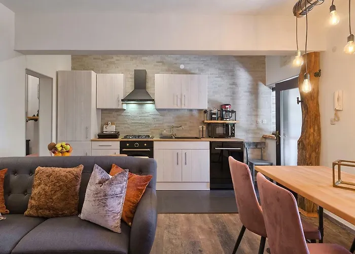 Olga Διαμέρισμα Πούλα